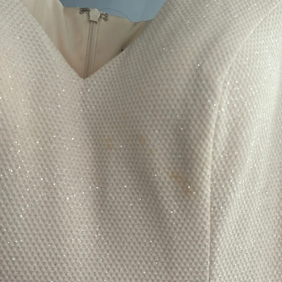 Jovani - Picture 2 of 6